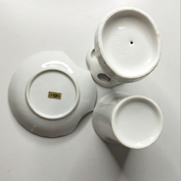 Vtg Bathroom China Porcelain Set Cup Toothbrush Stand Scalloped Soap Dish MCM - Picture 11 of 12